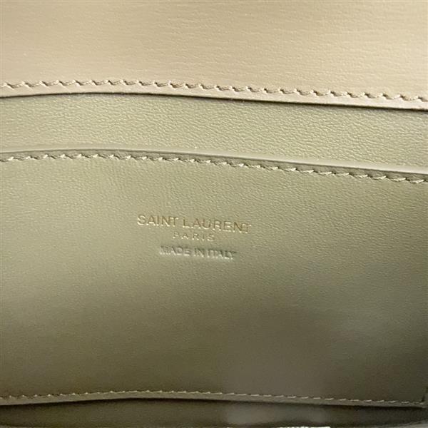 2026224192621962 